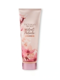 VICTORIA LOTION VELVET PETALS CASHMERE NEW        